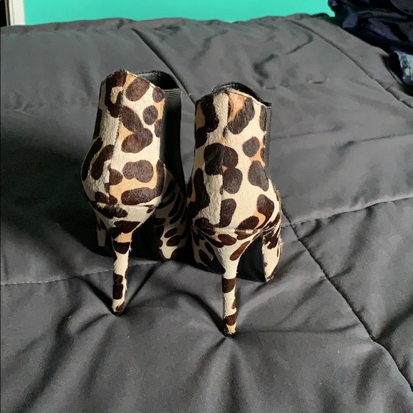 Steve Madden booties - Picture 4 of 4